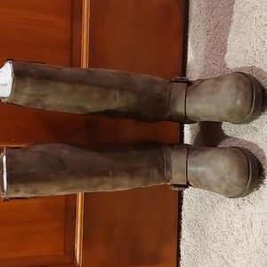 Women's White Mountain boots